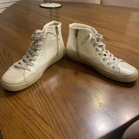 RIRI SNEAKER IN PEARL- SHU SHOP - Picture 4 of 7